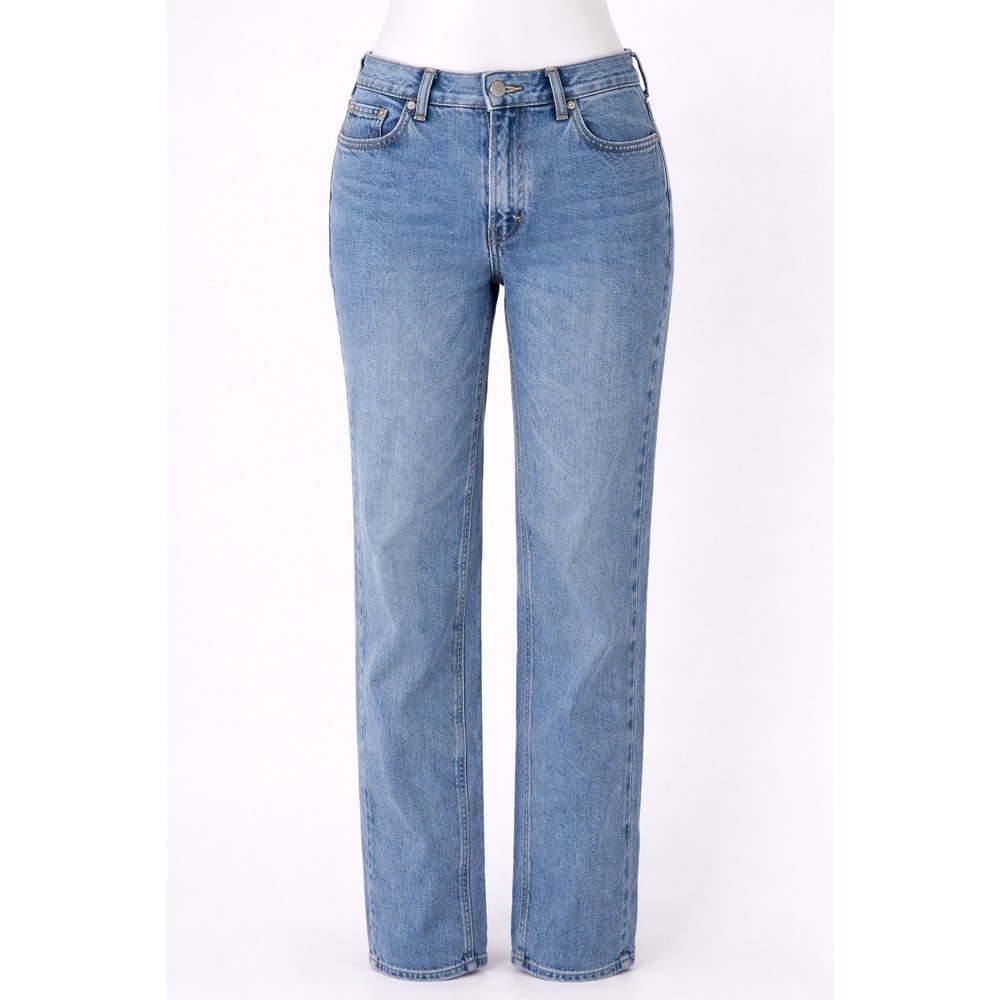 Tommy Hilfiger‎ Vintage Straight Leg Jeans Medium Wash Blue Denim Size 6 L/33